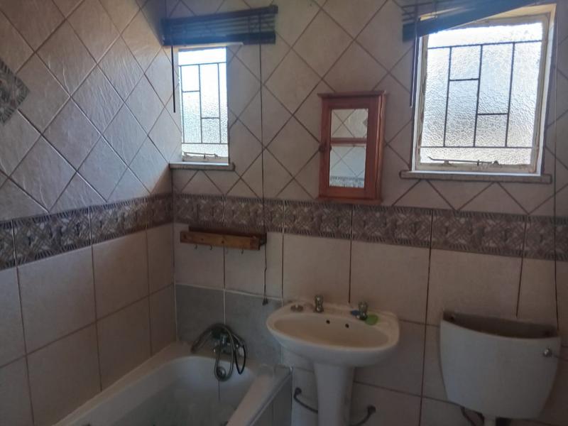 3 Bedroom Property for Sale in Hospitaalpark Free State